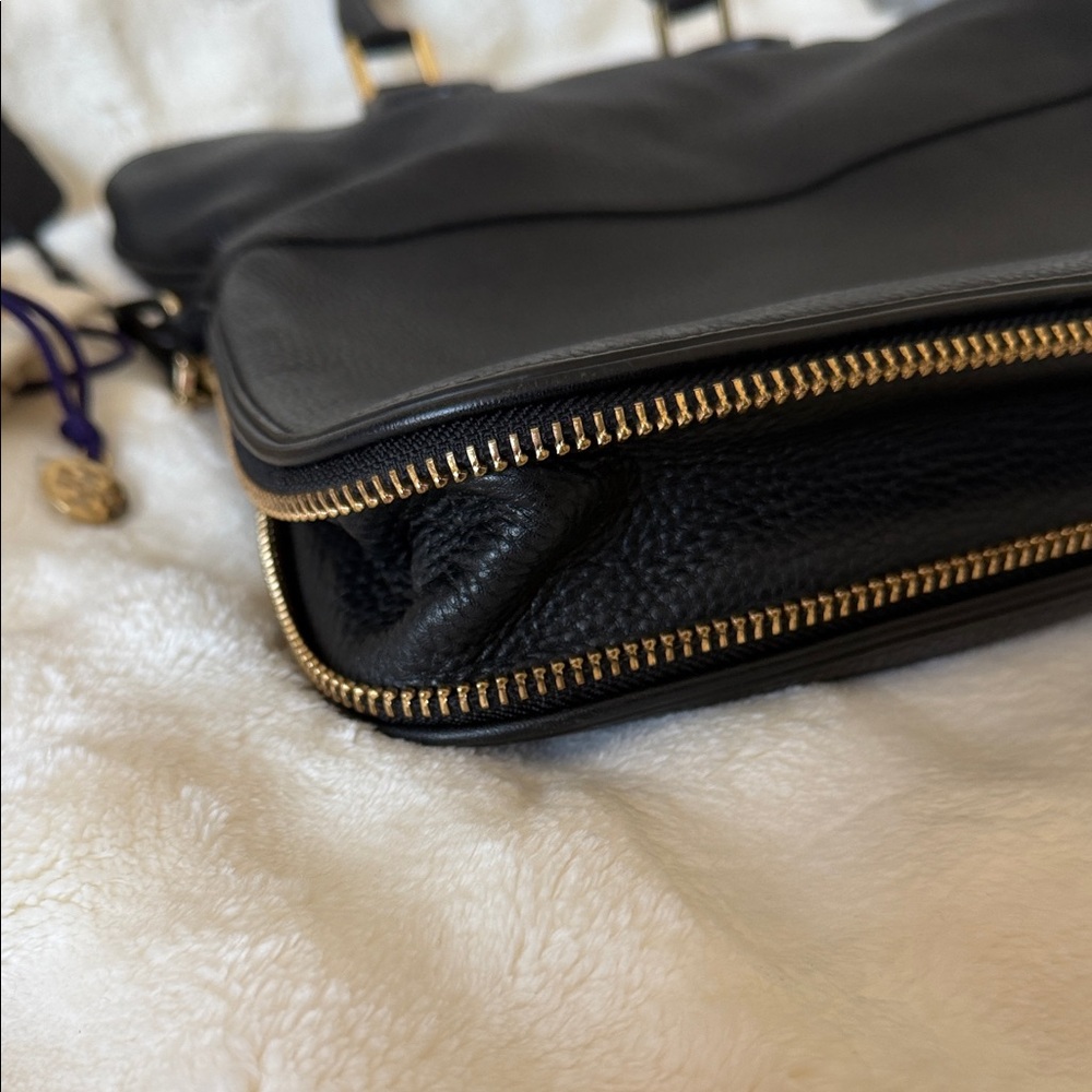 Tory Burch Fleming Pebbled Black Leather Satchel - Picture 4 of 10